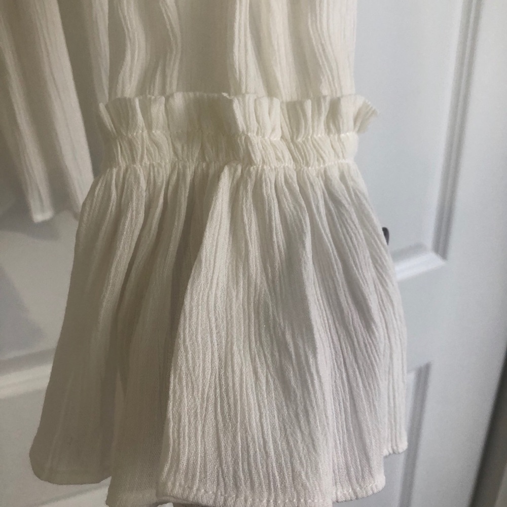 Free People Top NWT Kelsey White Size M Boho Super Versatile Shirred PERFECT😊 - Picture 12 of 16